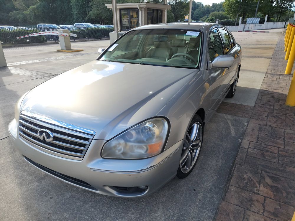Infiniti Q45