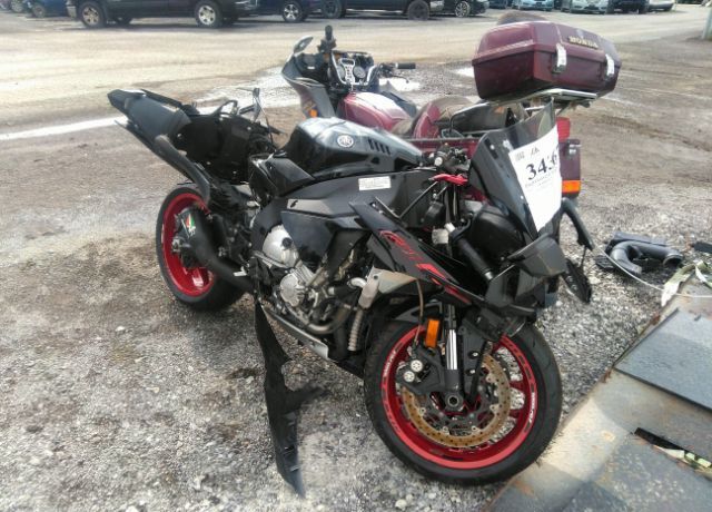YAMAHA