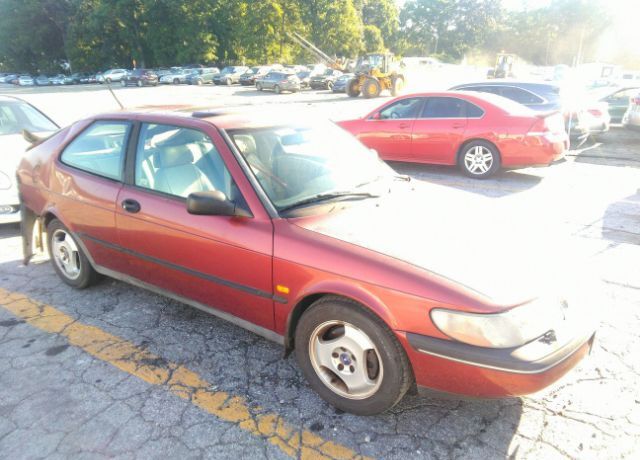 Saab 900