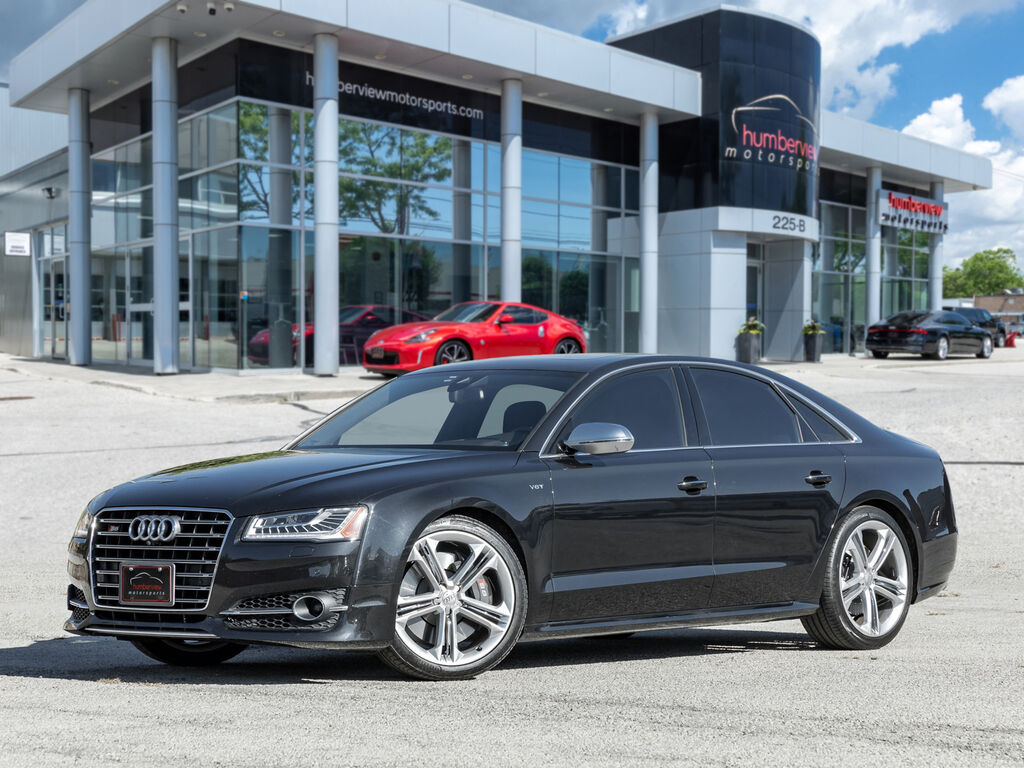 Audi S8