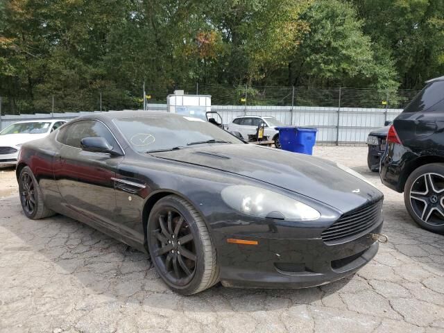 Aston Martin DB9