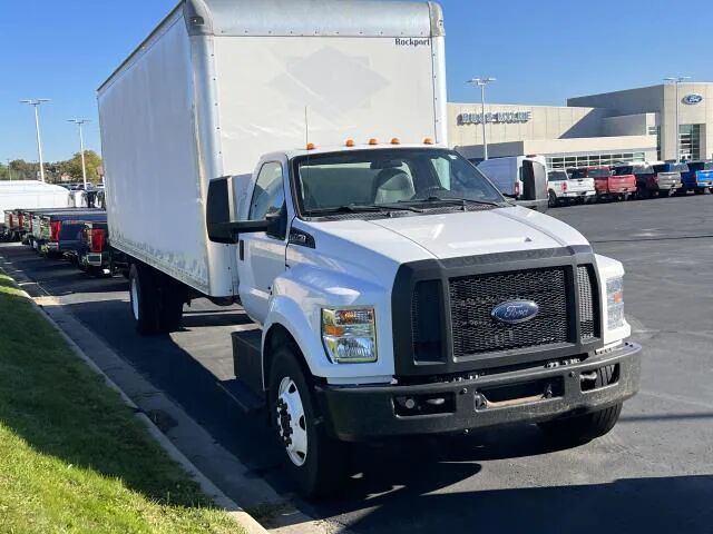 Ford F-750