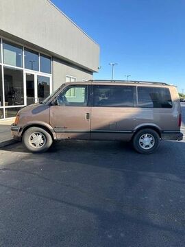 GMC Safari