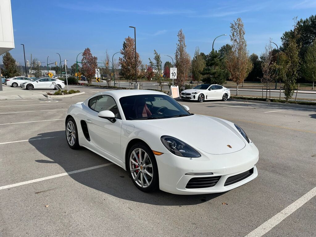 Porsche Cayman