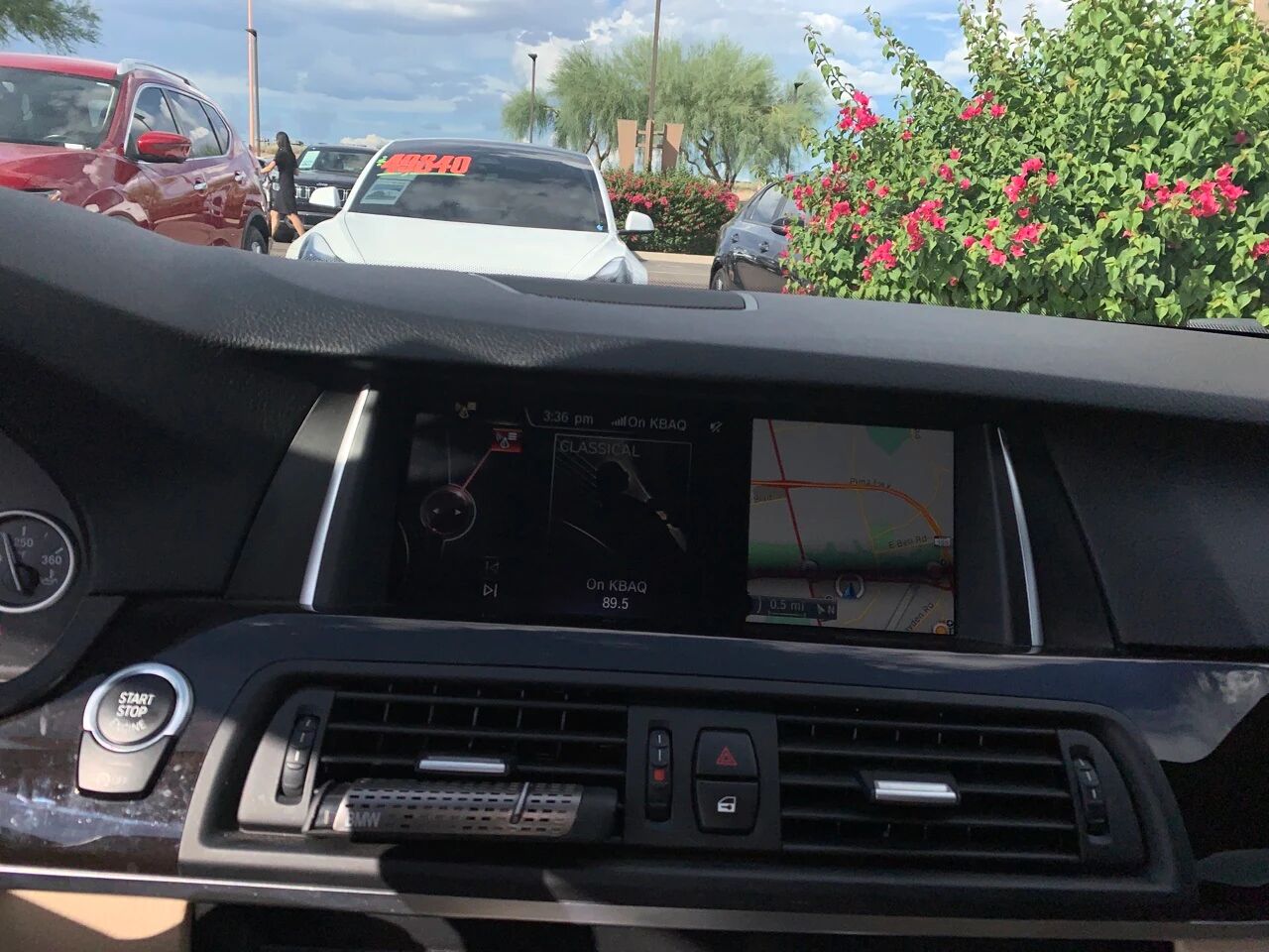BMW 550i