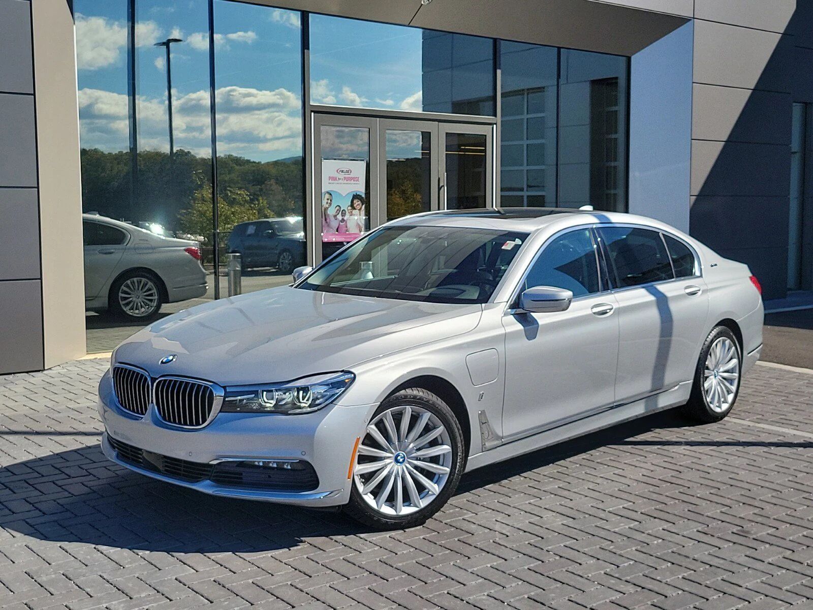 BMW 740e