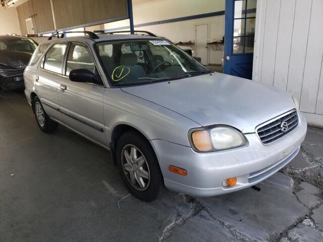 Suzuki Esteem