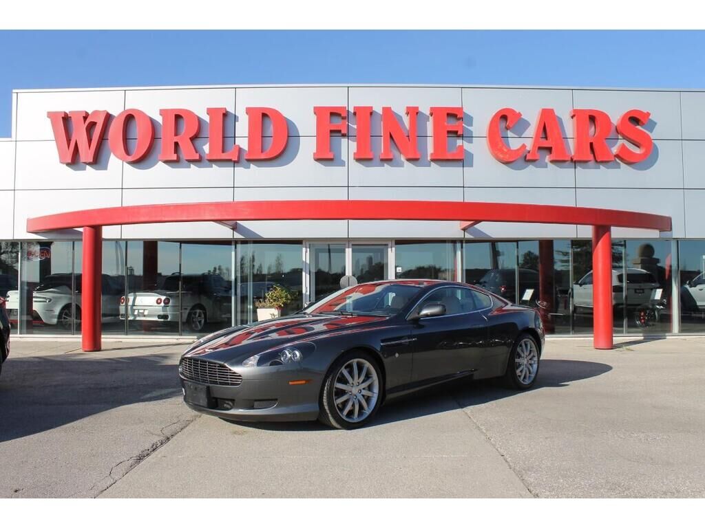 Aston Martin DB9