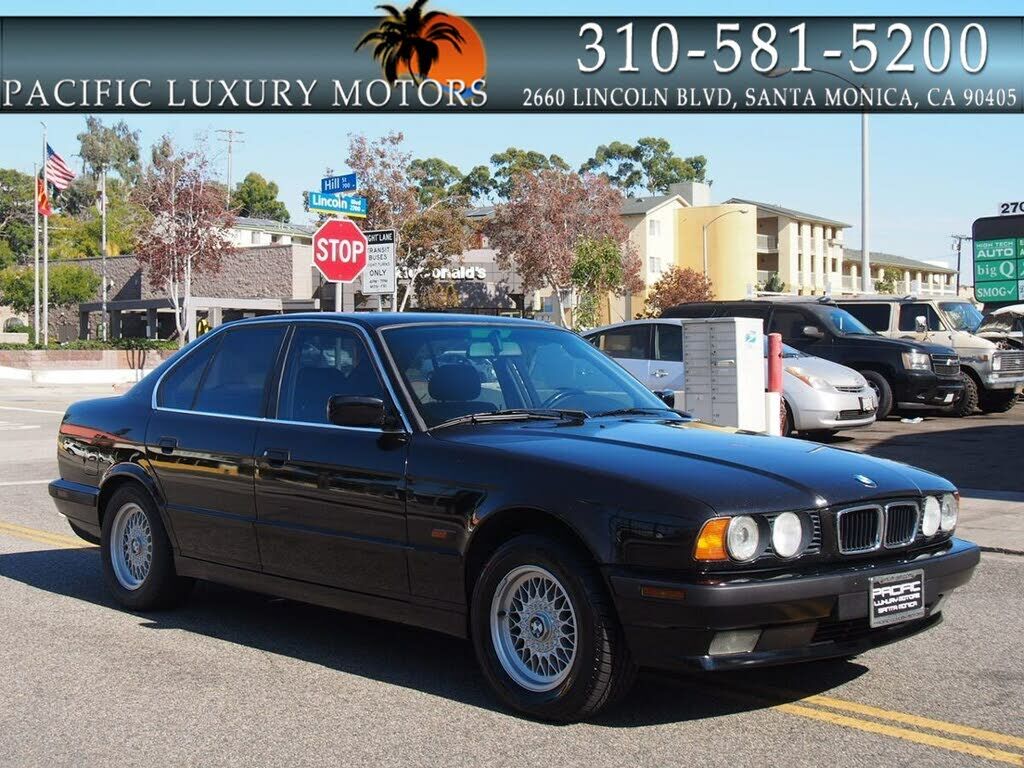BMW 530i