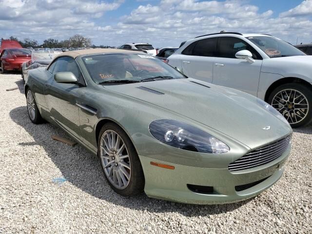 Aston Martin DB9
