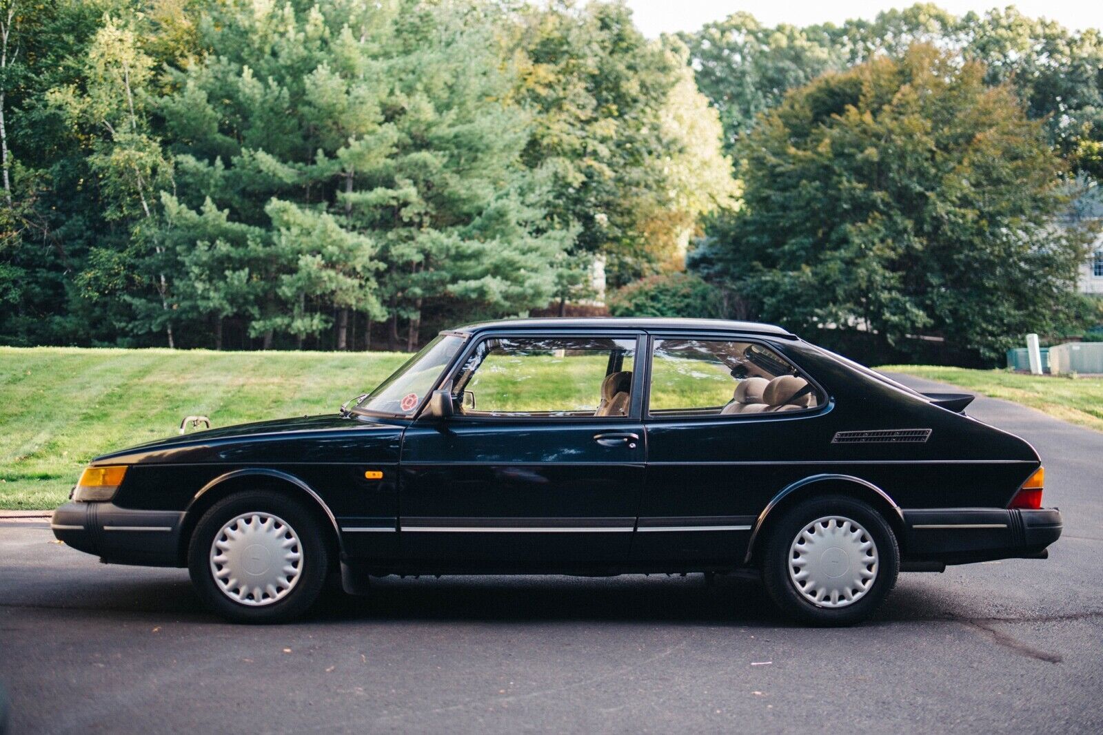 Saab 900