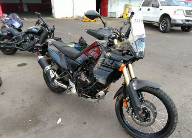 YAMAHA