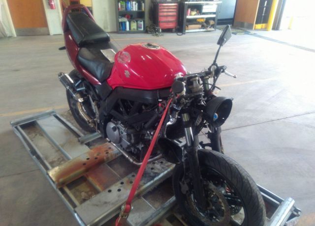 Suzuki SV650/SV650S
