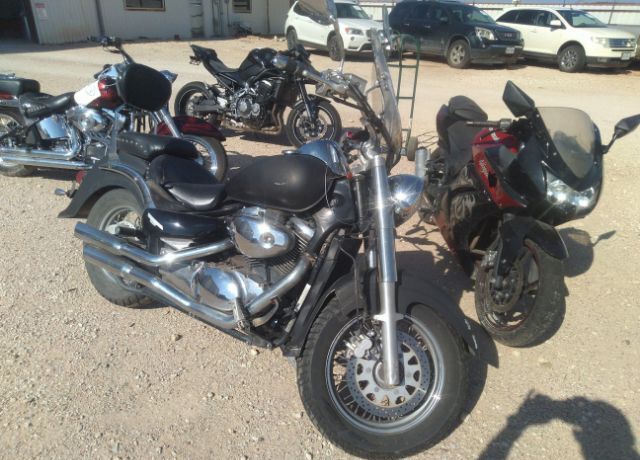 Suzuki VL800K