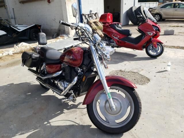 Honda VT1100C2 (SHADOW SABRE)