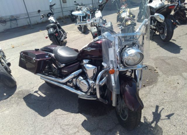 Suzuki VLR1800/VLR1800T