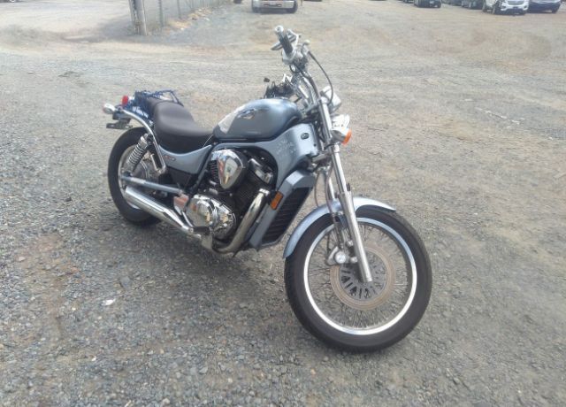 Suzuki VS800
