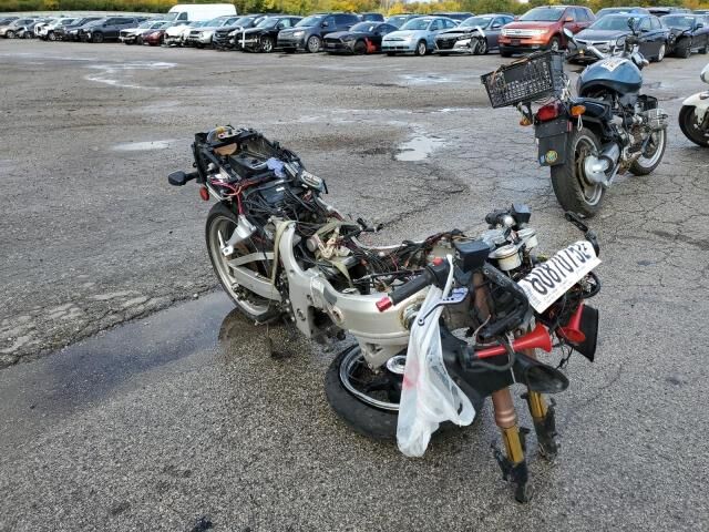 Suzuki GSX1300R