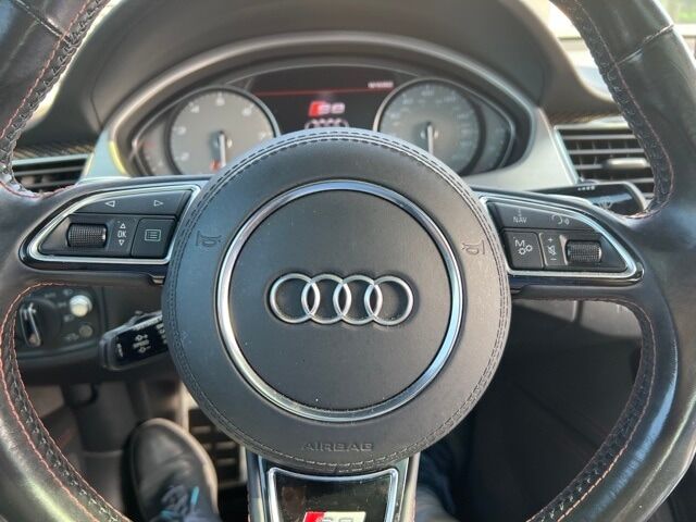2017 Audi S8