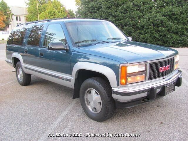 GMC Suburban