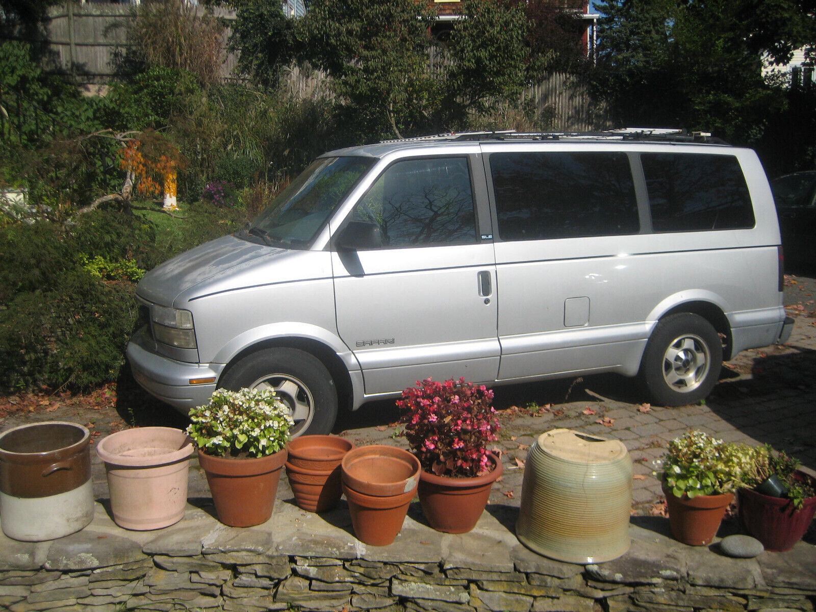 GMC Safari