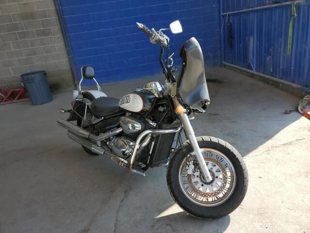 Suzuki VL800
