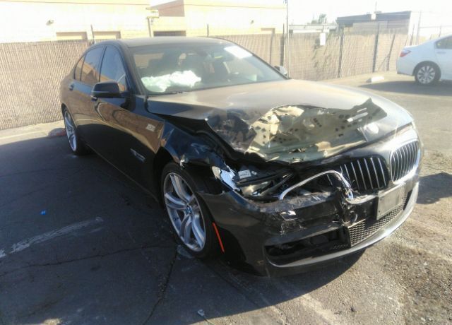 BMW 740i