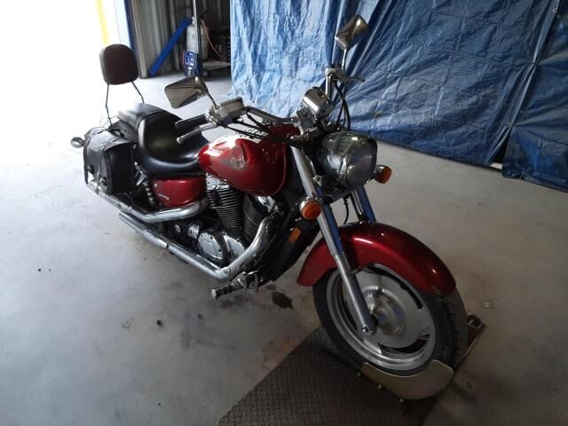 Honda VT1100C2 (SHADOW SABRE)