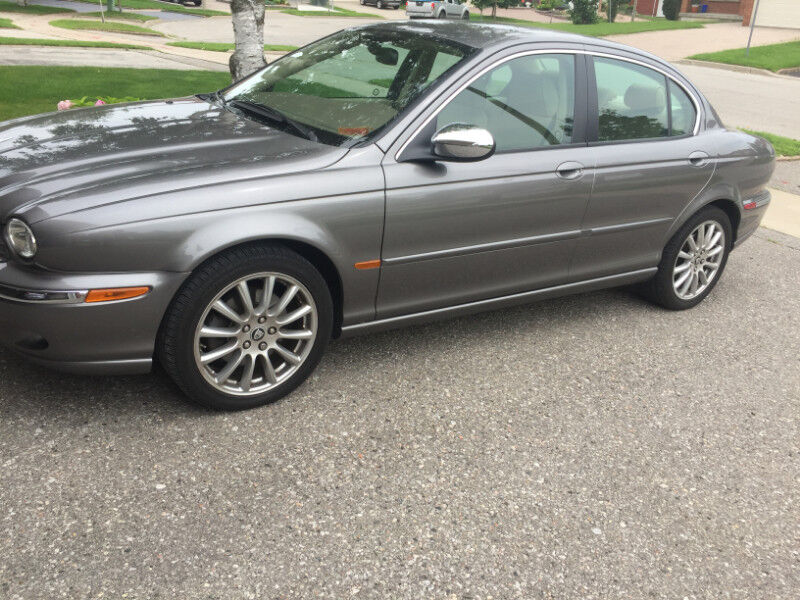 Jaguar X-Type
