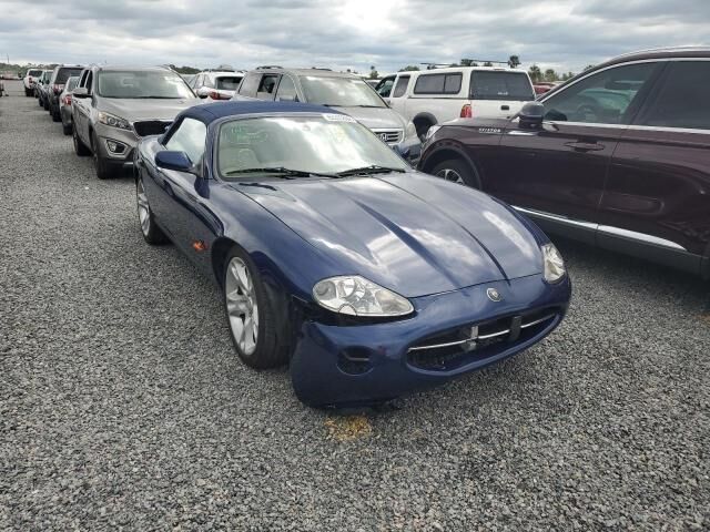 Jaguar XK8