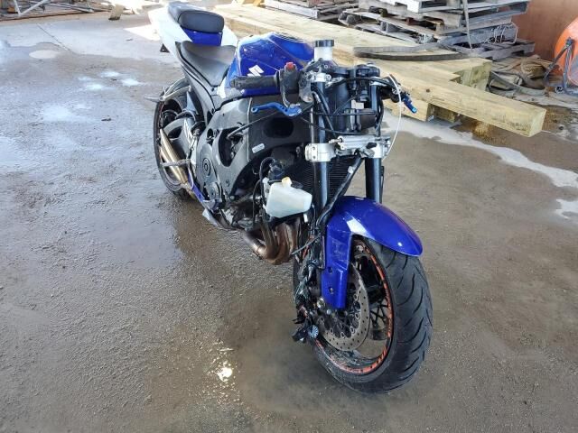 Suzuki GSX-R750