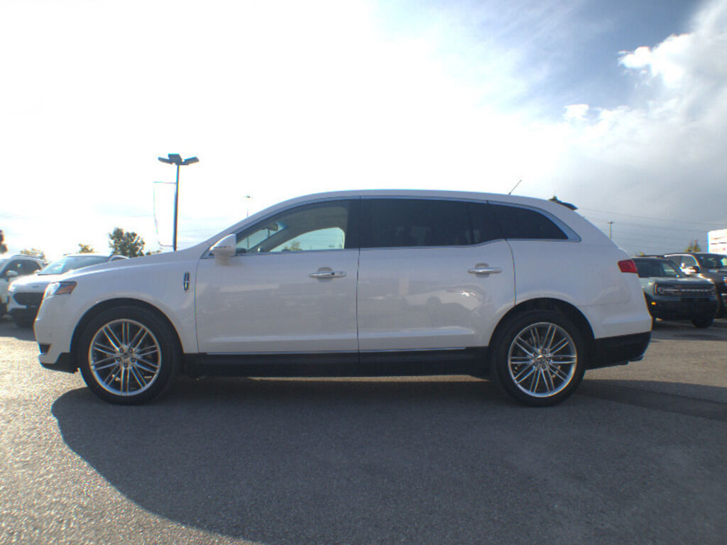 Lincoln MKT