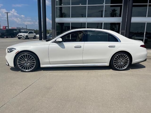 2022 Mercedes-Benz S-Class