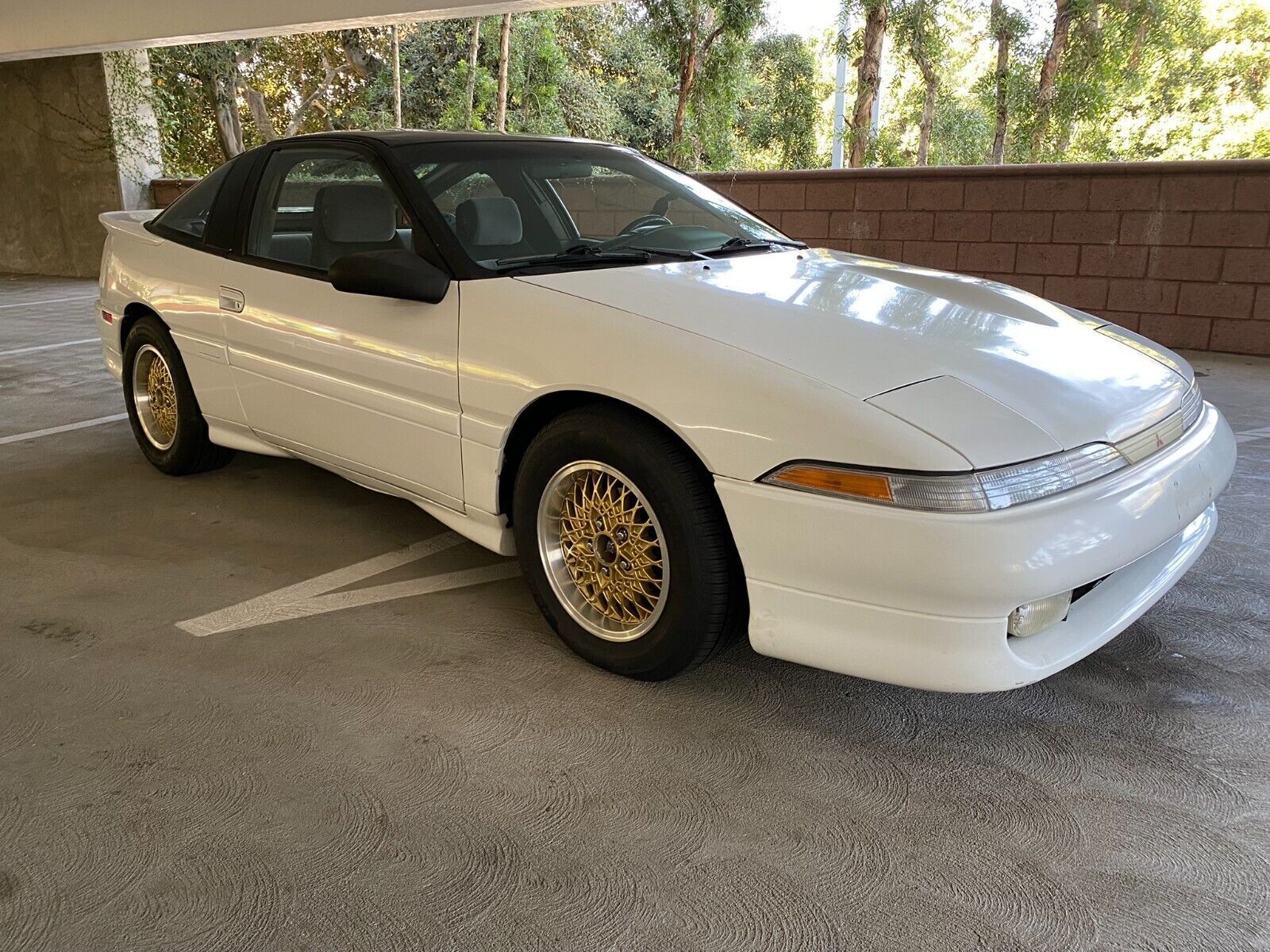 Mitsubishi Eclipse
