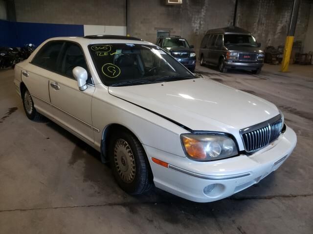 Hyundai XG300