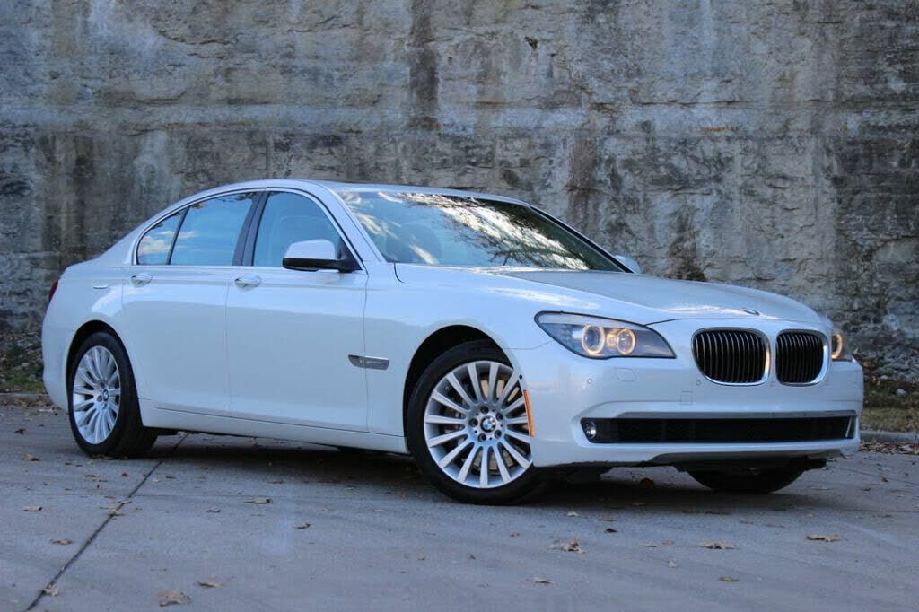 BMW 750i / ALPINA B7