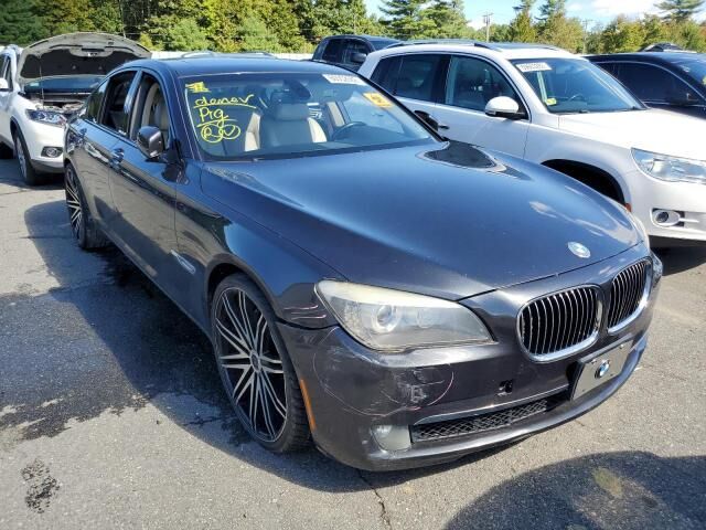 BMW 750i