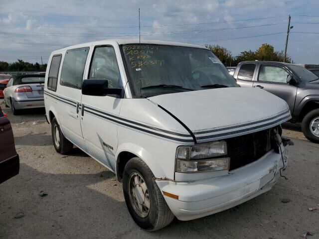 GMC Safari