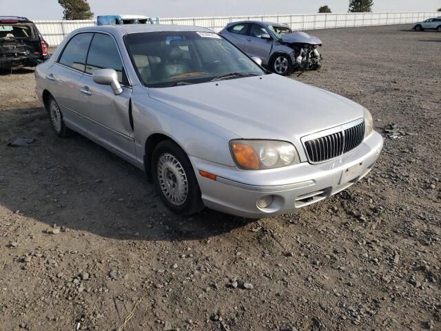 Hyundai XG300