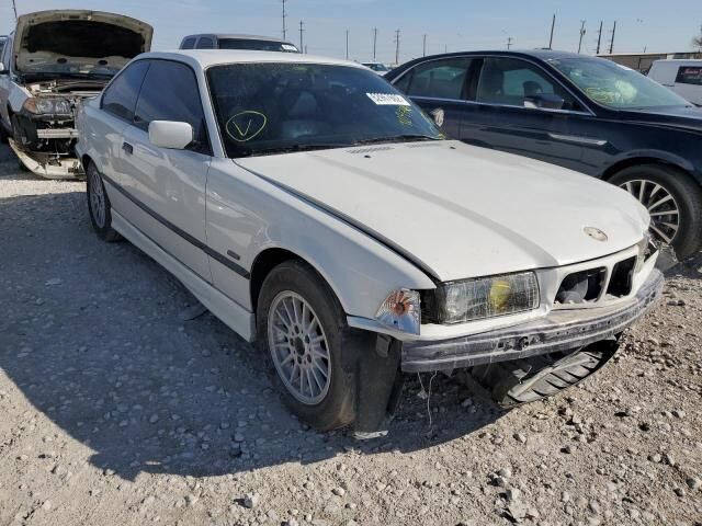 BMW 328iS