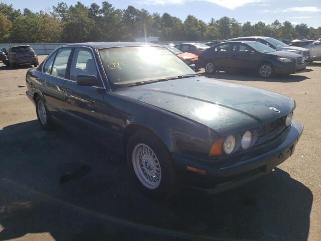 BMW 530i