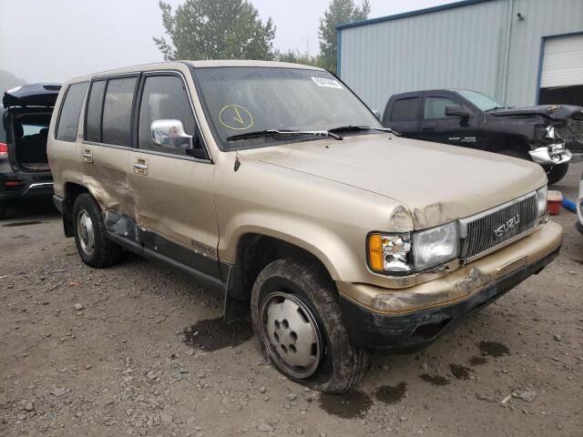 Isuzu Trooper