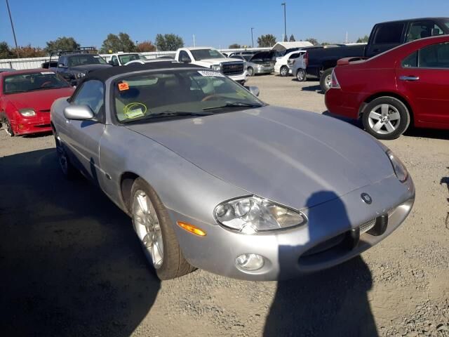 Jaguar XK8