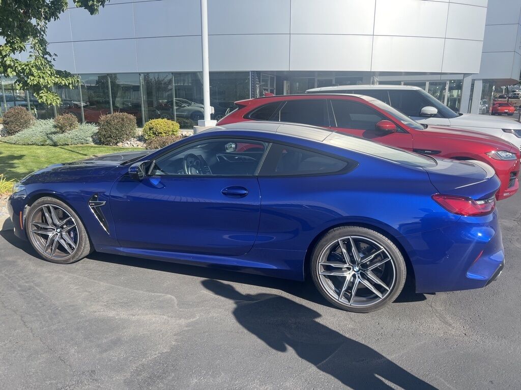 2020 BMW M8
