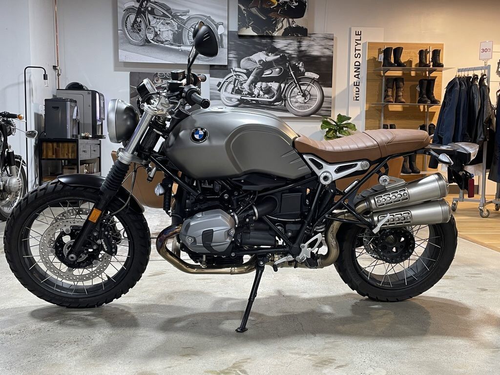 BMW R nineT