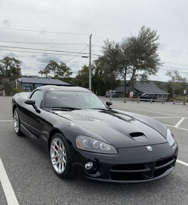 Dodge Viper