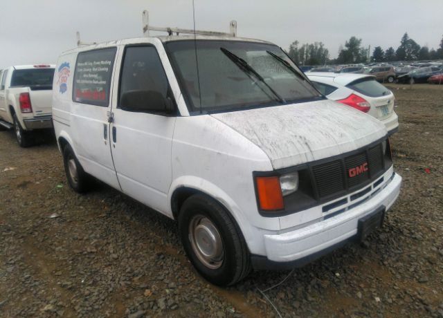 GMC Safari