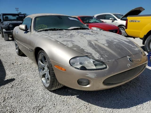 Jaguar XK8