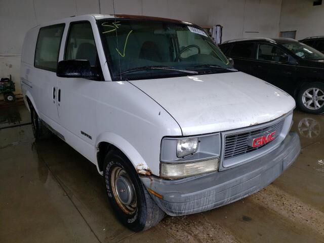 GMC Safari