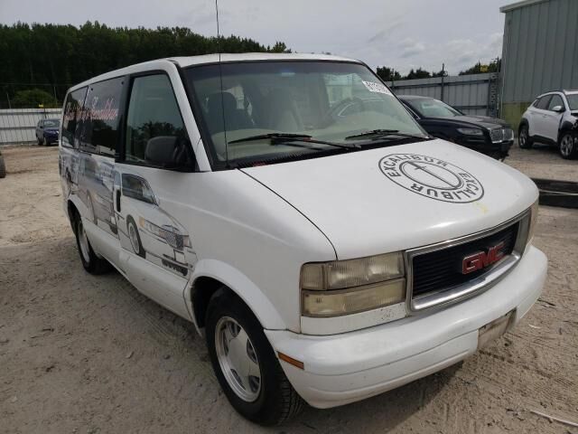 GMC Safari